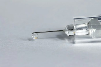 Picture Of A Syringe
